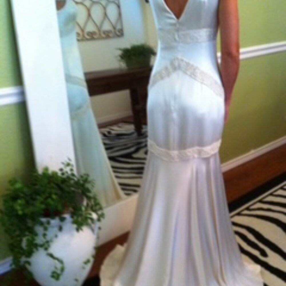 Custom Vintage inspired Wedding Gown - Picture 10 of 11